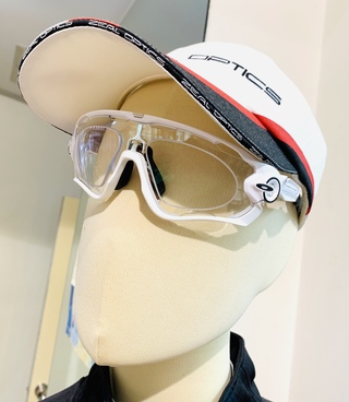 ロードバイク専用度付きアイウェア作りました オークリーなどを揃えた名古屋のメガネ店